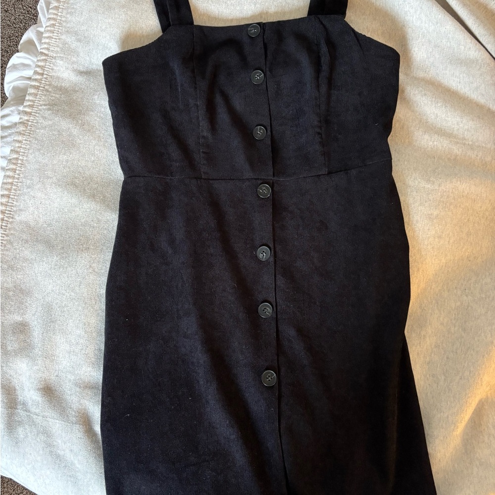 Black Sheath Dress with Square Neck Sleeveless Design for Cocktail